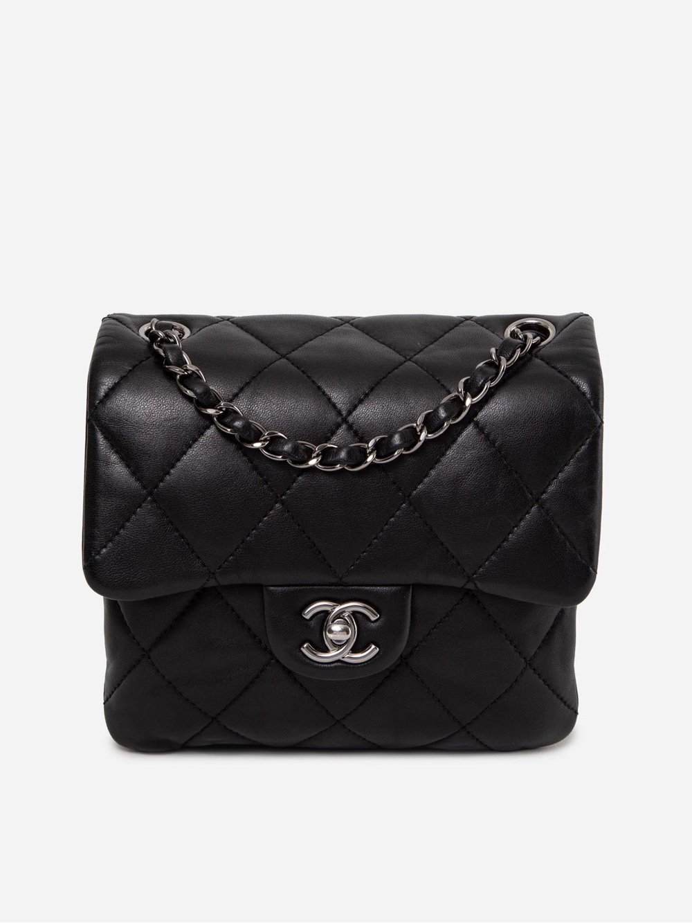 Pre-Owned Chanel 2014 Lambskin Quilted Mini Chanel 3 Flap Bag Black
